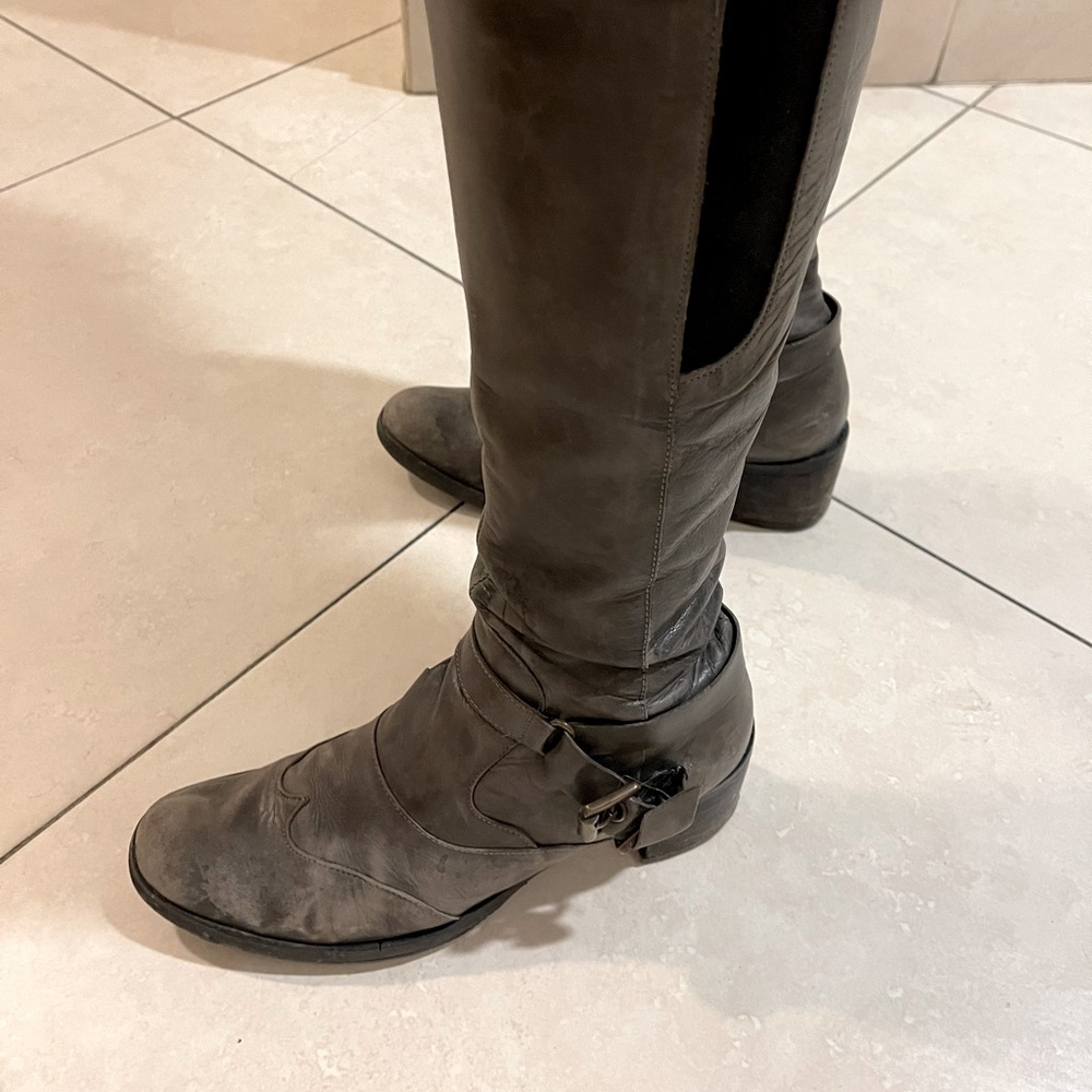 Italian vintage leather boots